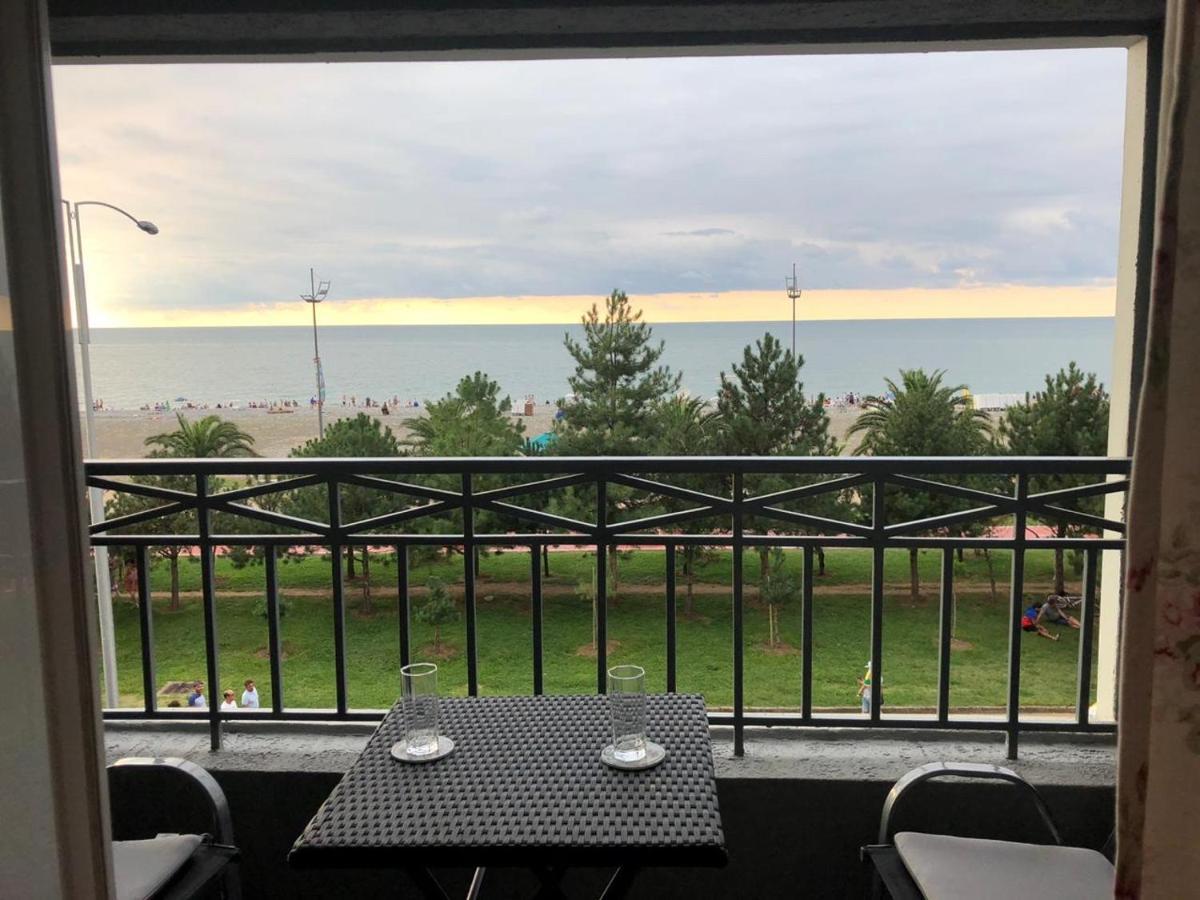 Apartament Amazing Magnolia Batumi Zewnętrze zdjęcie
